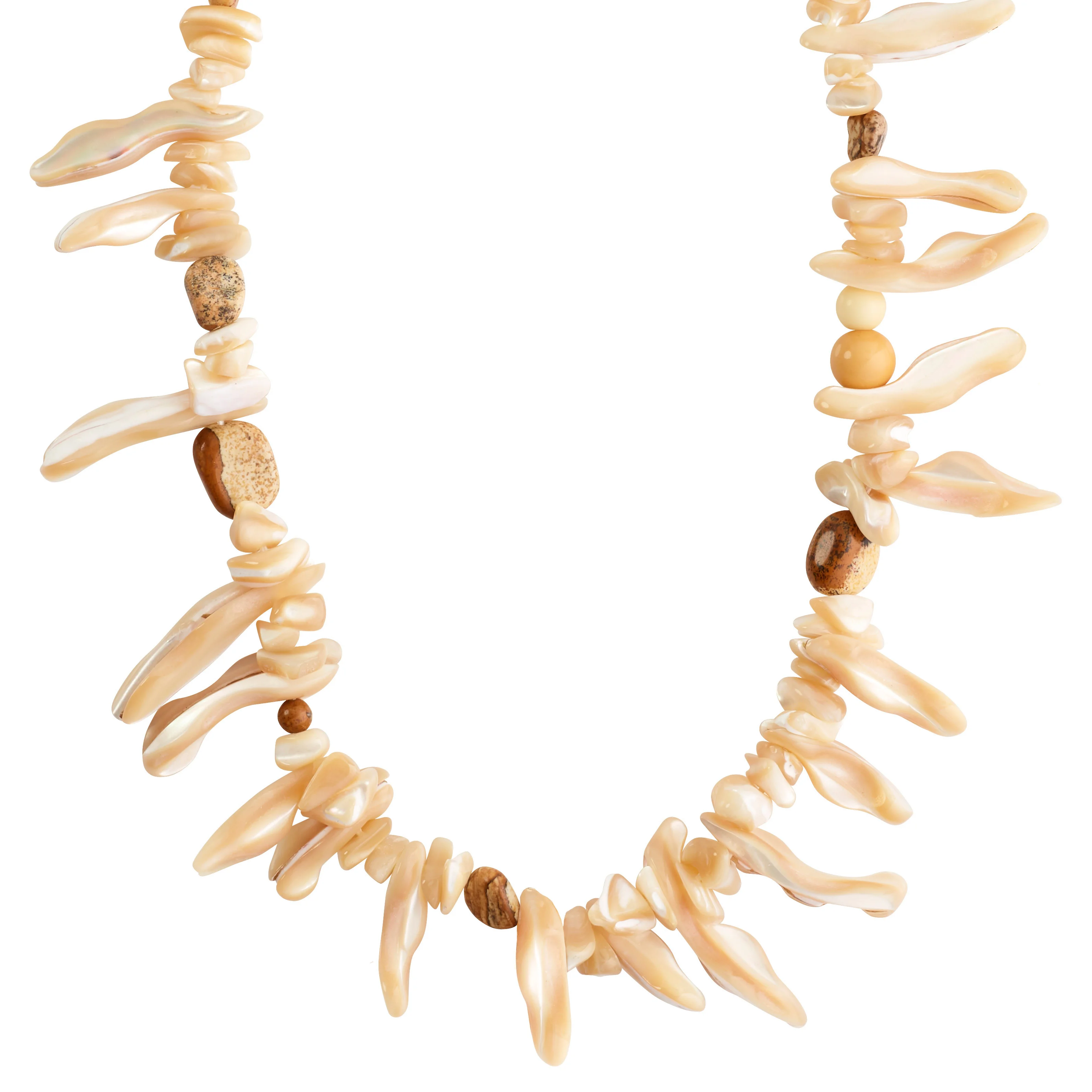 Pilgrim - LIGHT seashell necklace... Pilgrim - LIGHT seashell necklace...