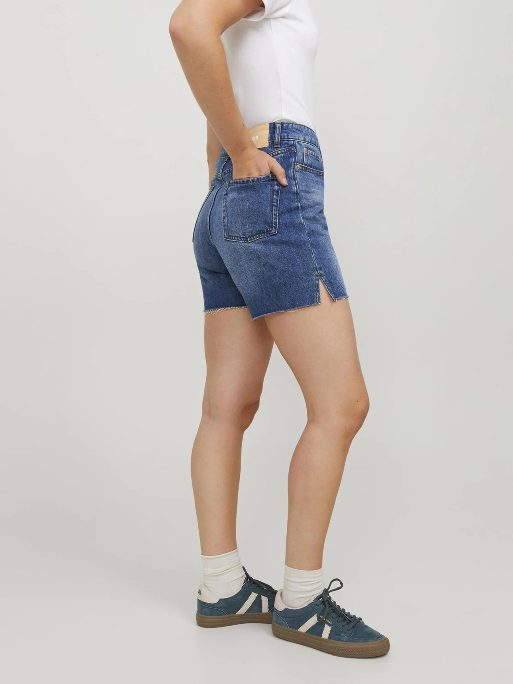 JJXX - JXAURA RH SHORTS HW RA DENIM... JJXX - JXAURA RH SHORTS HW RA DENIM...