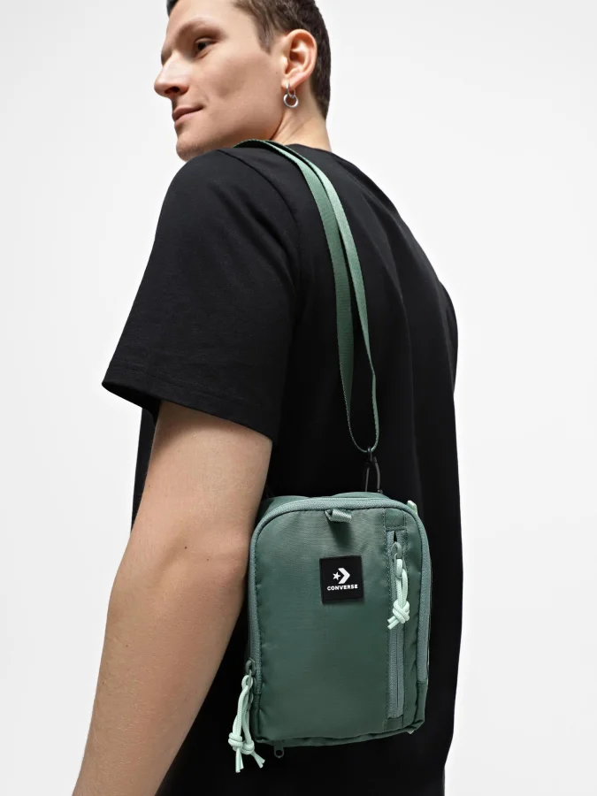 Converse - CONVERTIBLE... 2