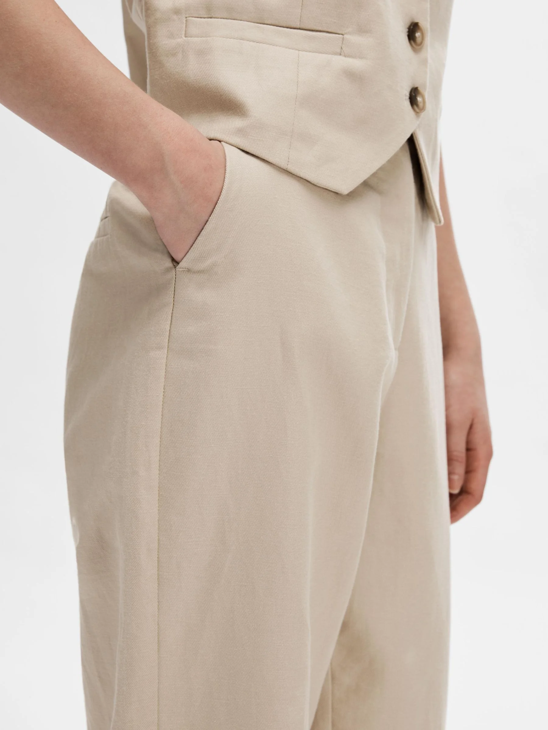 SELECTED WOMEN - SLFSINE-ELIANA HW... SELECTED WOMEN - SLFSINE-ELIANA HW...
