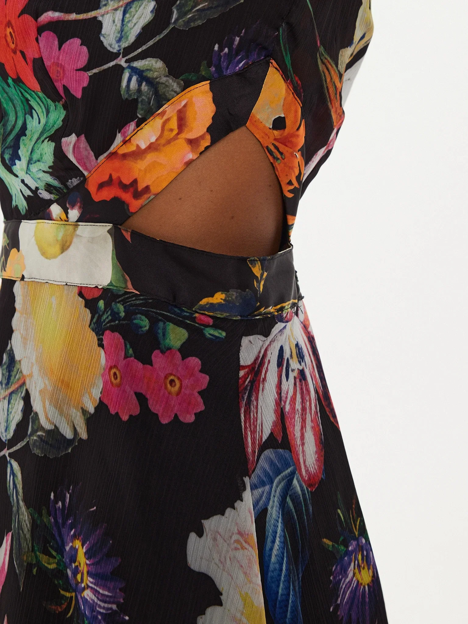 GUESS - LS FARRAH DRESS GUESS - LS FARRAH DRESS