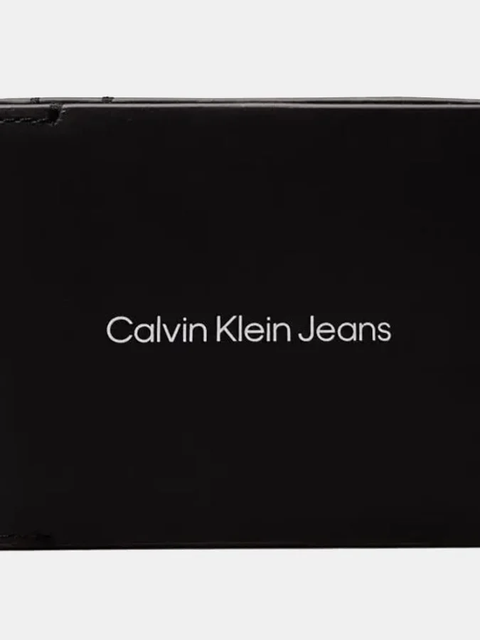 CALVIN KLEIN JEANS - LOGO...