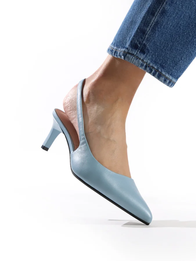 CALVIN KLEIN - HEEL... 2