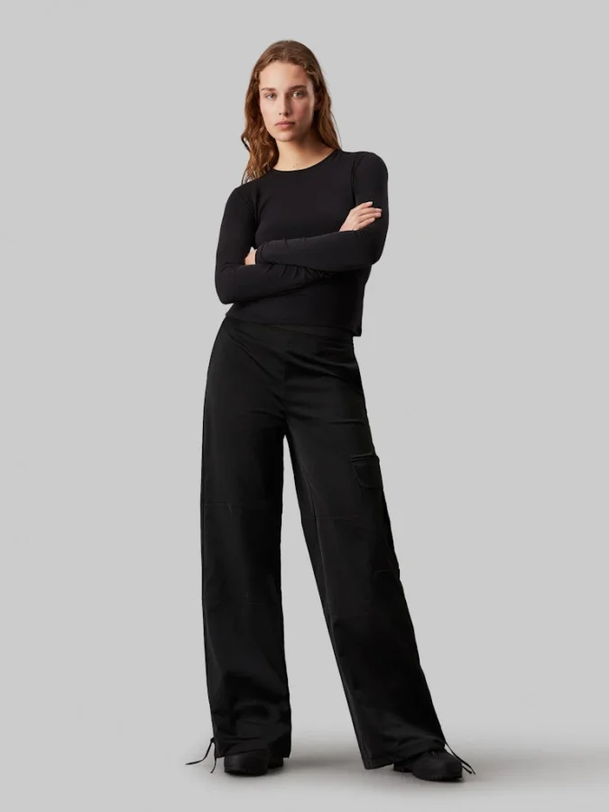 CALVIN KLEIN JEANS - SATIN... 2