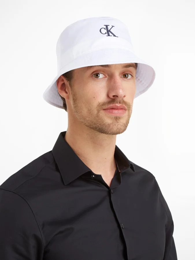 CALVIN KLEIN JEANS -... 2