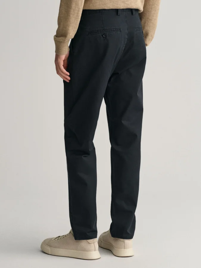 Gant - TAPERED TWILL CHINO 2