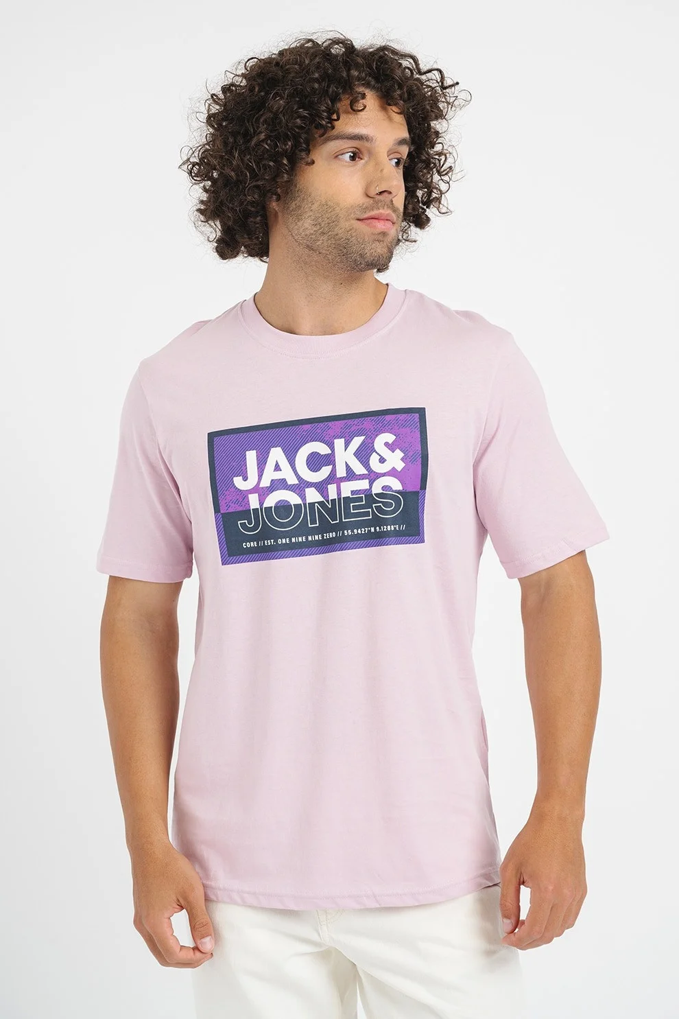 Jack & Jones - JCOLOGAN SUMMER PRINT... Jack & Jones - JCOLOGAN SUMMER PRINT...