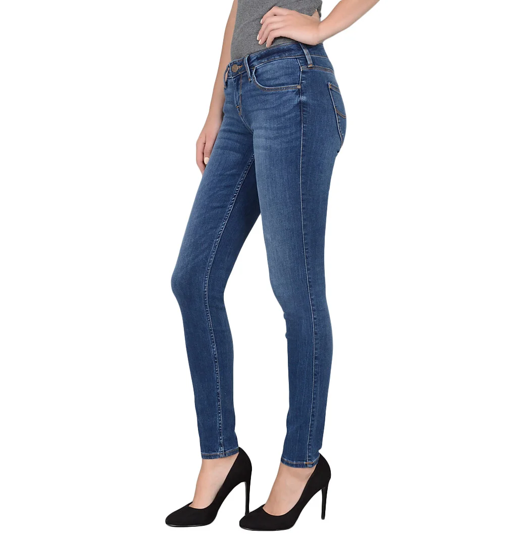 Lee - Scarlett Low Lee - Scarlett Low