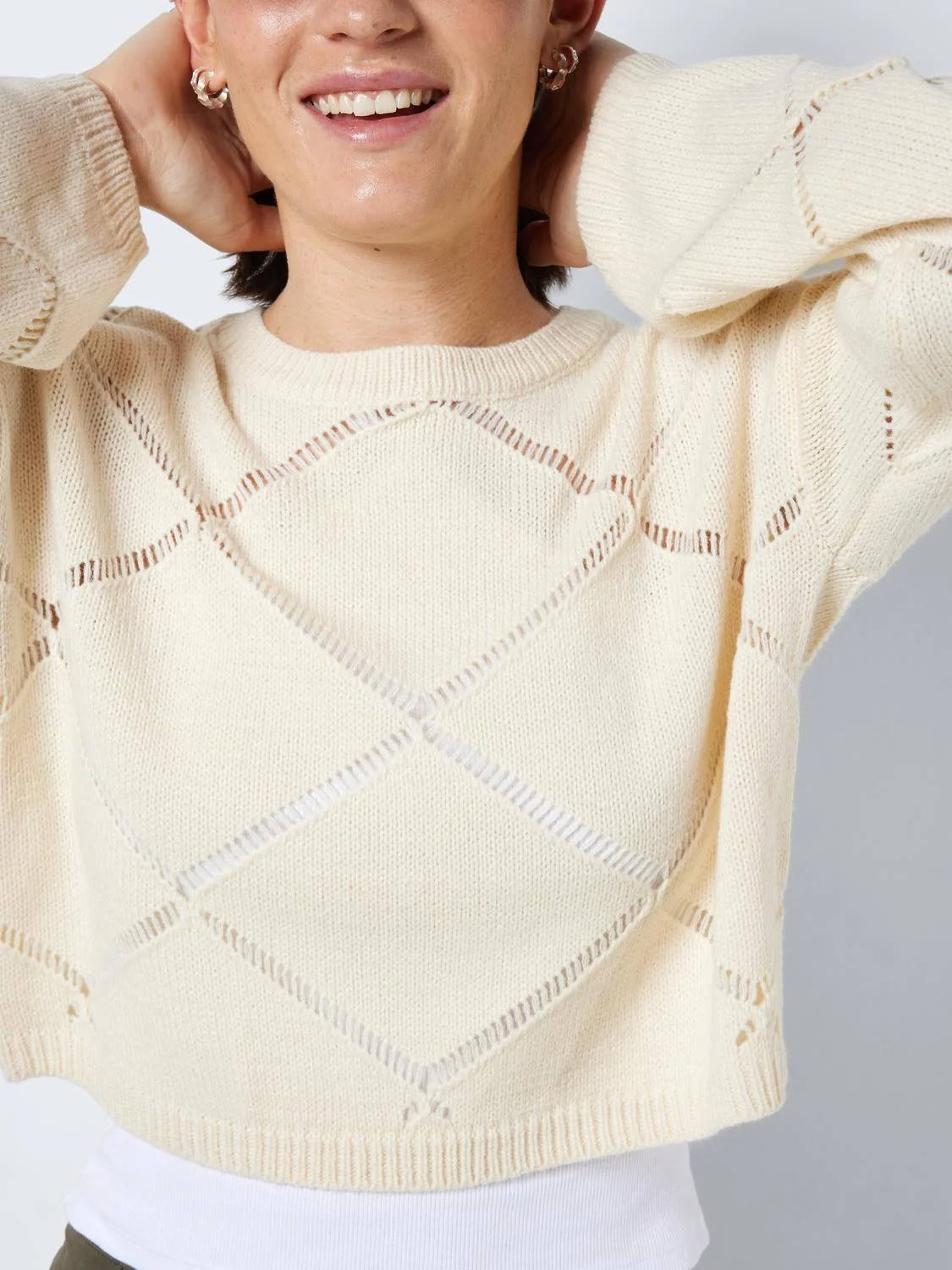 Noisy May - NMJUNE L/S O-NECK CROP... Noisy May - NMJUNE L/S O-NECK CROP...