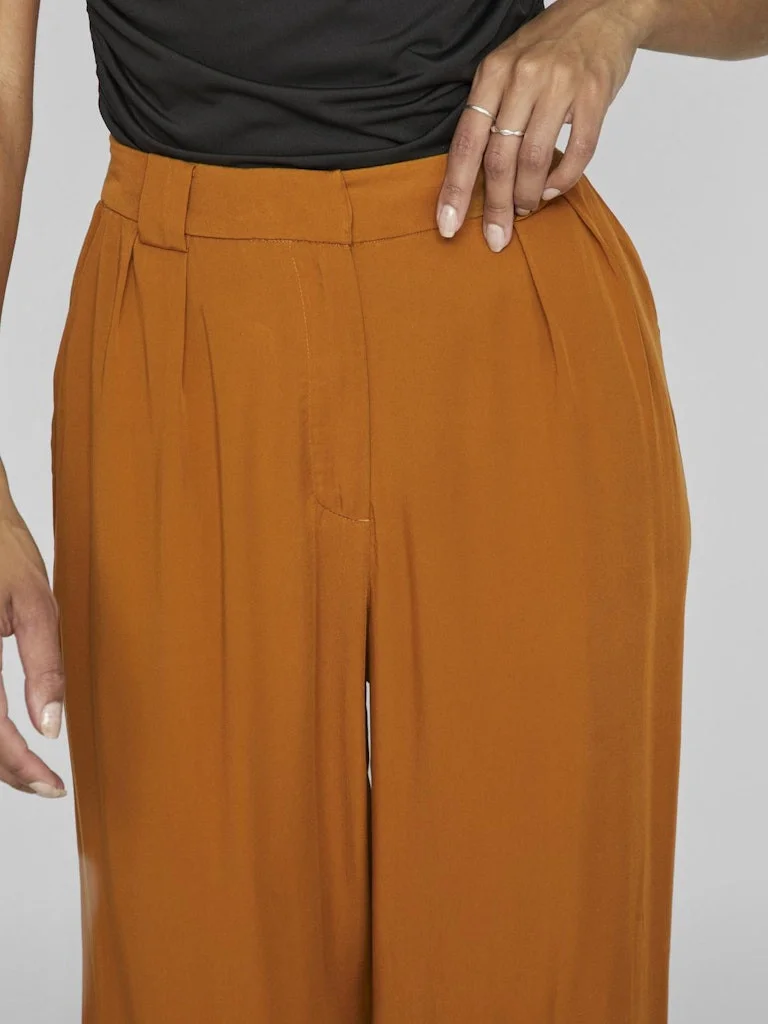 VILA - VISELMA AVRIL HW PLEATED PANTS VILA - VISELMA AVRIL HW PLEATED PANTS