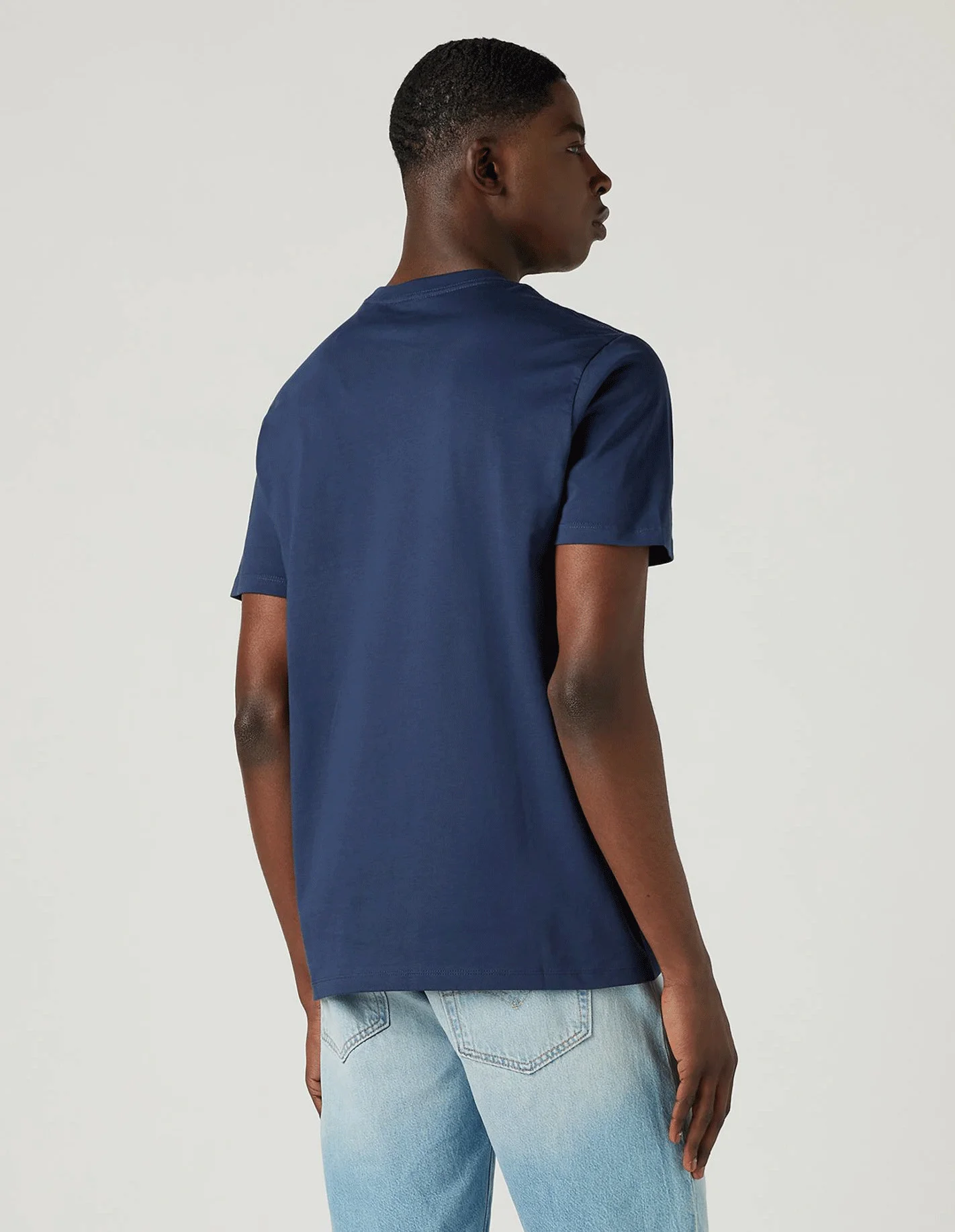 Levi's® - Graphic Set-In Neck 2