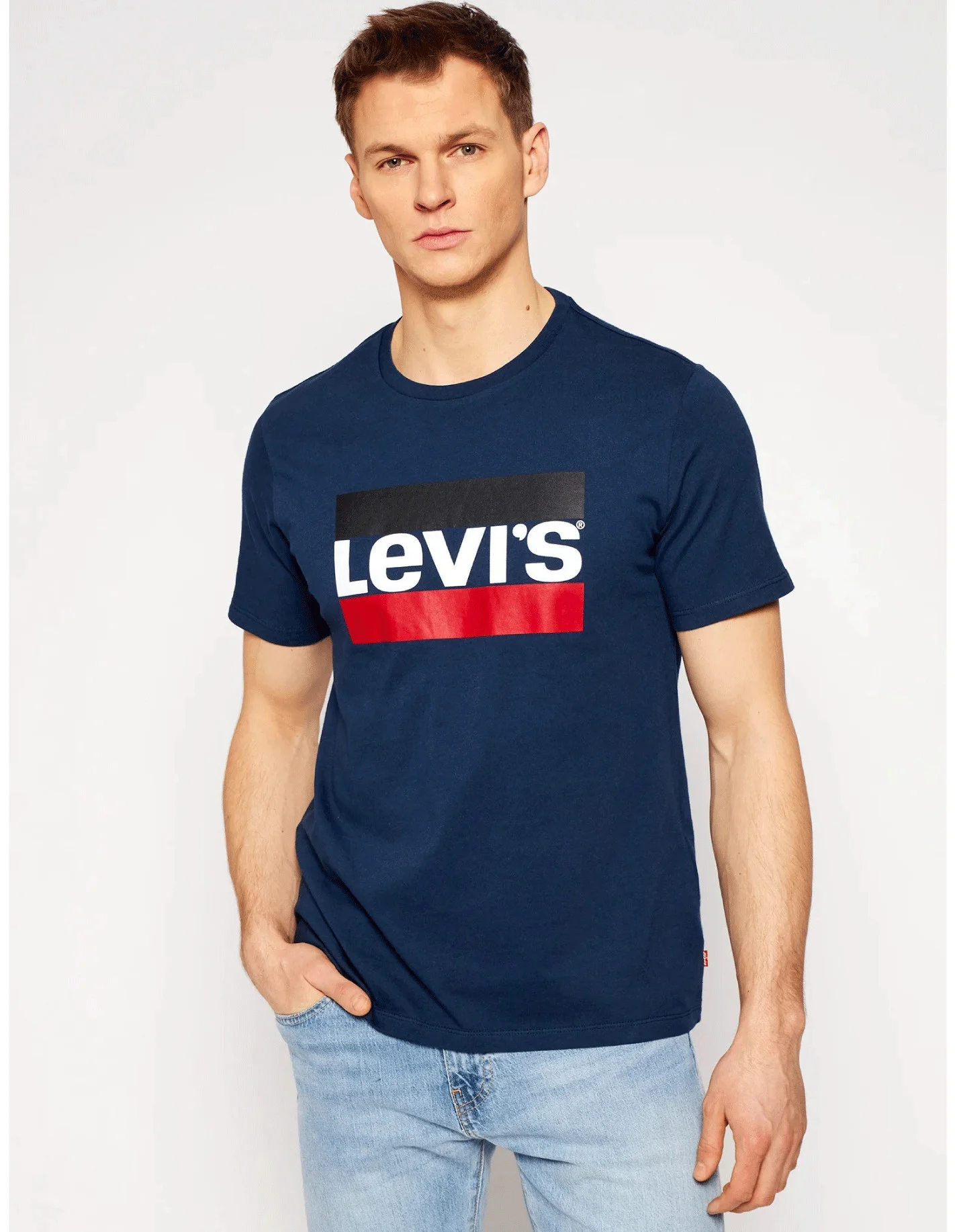 Levis® - Sportswear Logo Graphic Levis® - Sportswear Logo Graphic
