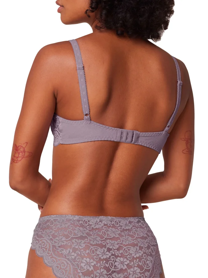 Triumph - Amourette 300 W X 2