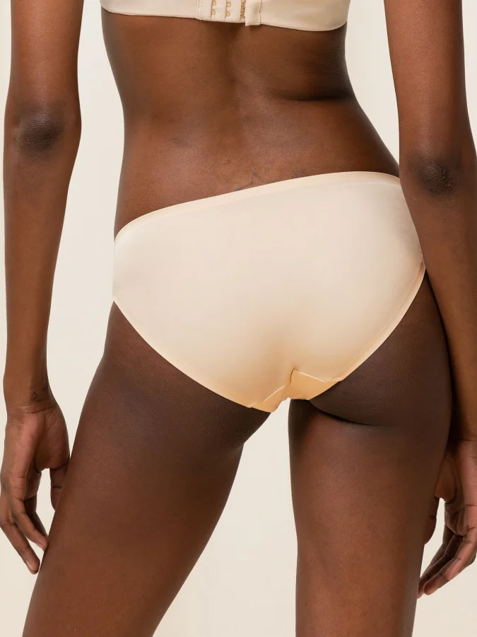 Triumph - Body Make-Up... 2