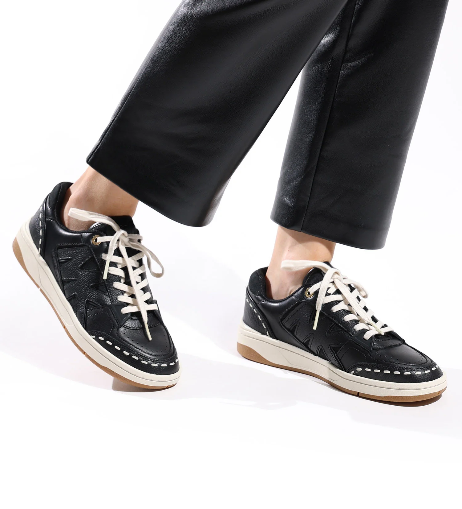 MICHAEL KORS - REBEL LACE UP
