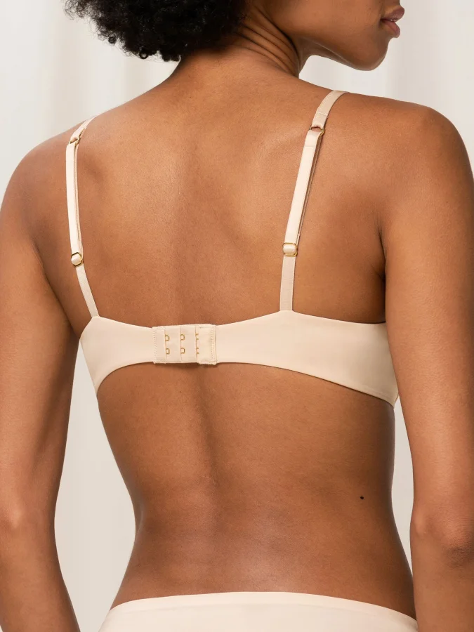 Triumph - Body Make-Up... 2