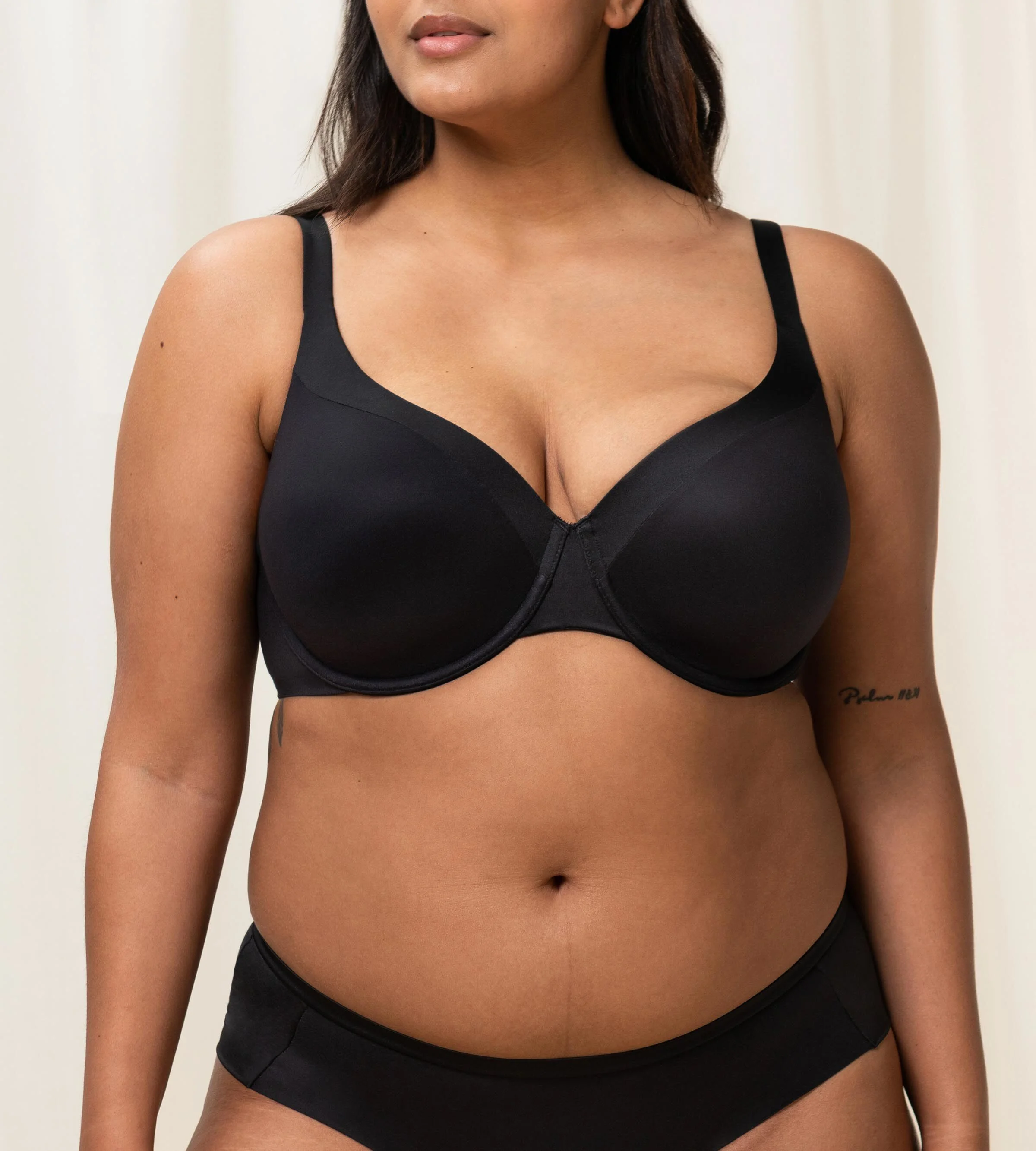 Triumph - Body Make-up Soft Touch WHP Triumph - Body Make-up Soft Touch WHP