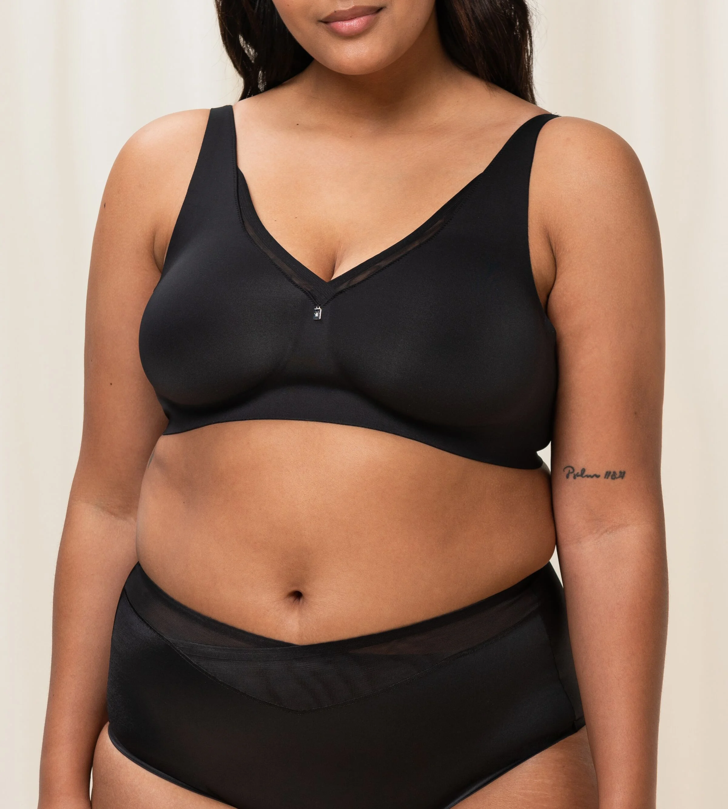 Triumph - True Shape Sensation N01 Triumph - True Shape Sensation N01