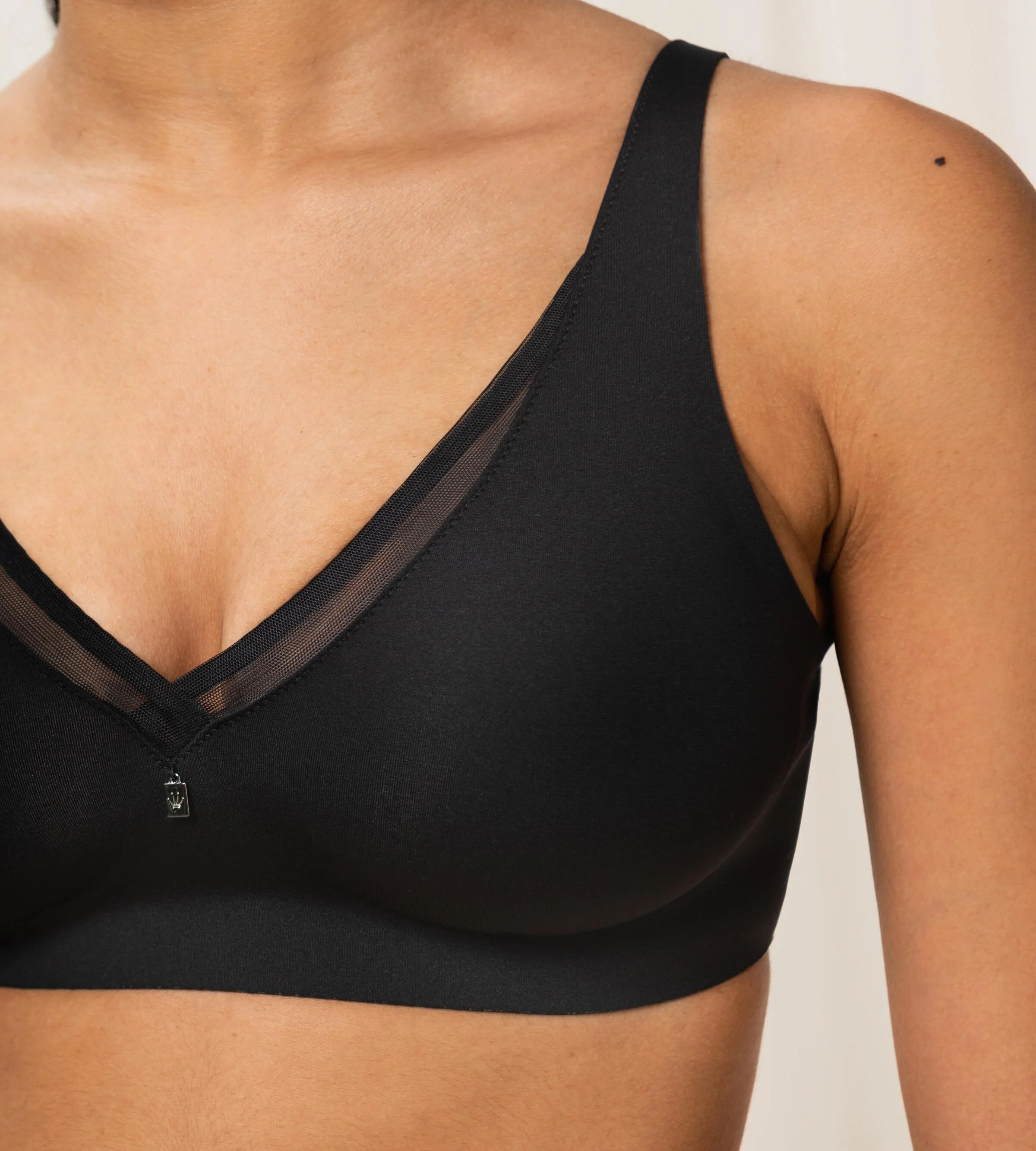 Triumph - True Shape Sensation N01 Triumph - True Shape Sensation N01