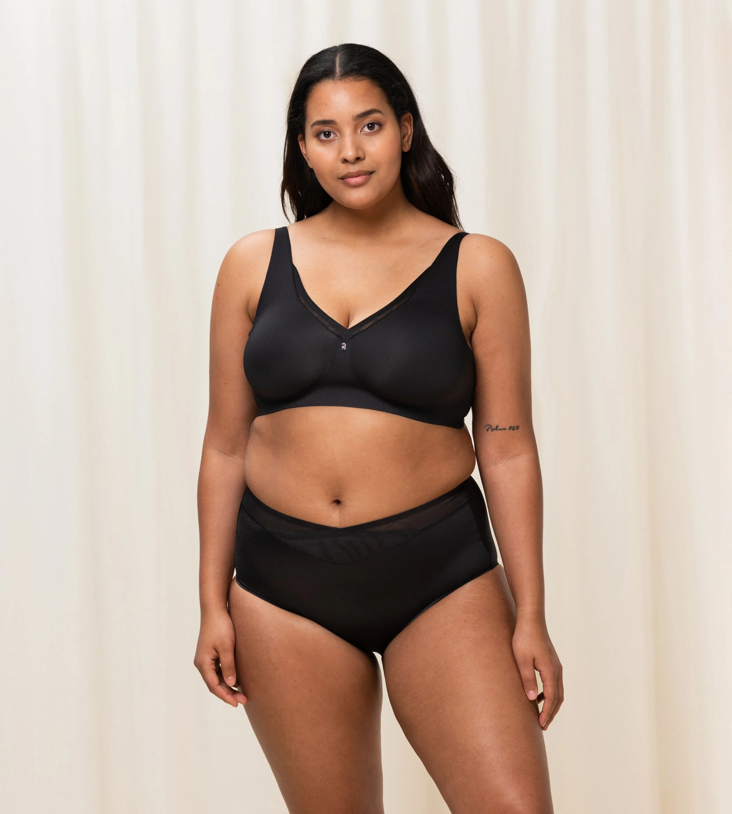 Triumph - True Shape Sensation N01 Triumph - True Shape Sensation N01