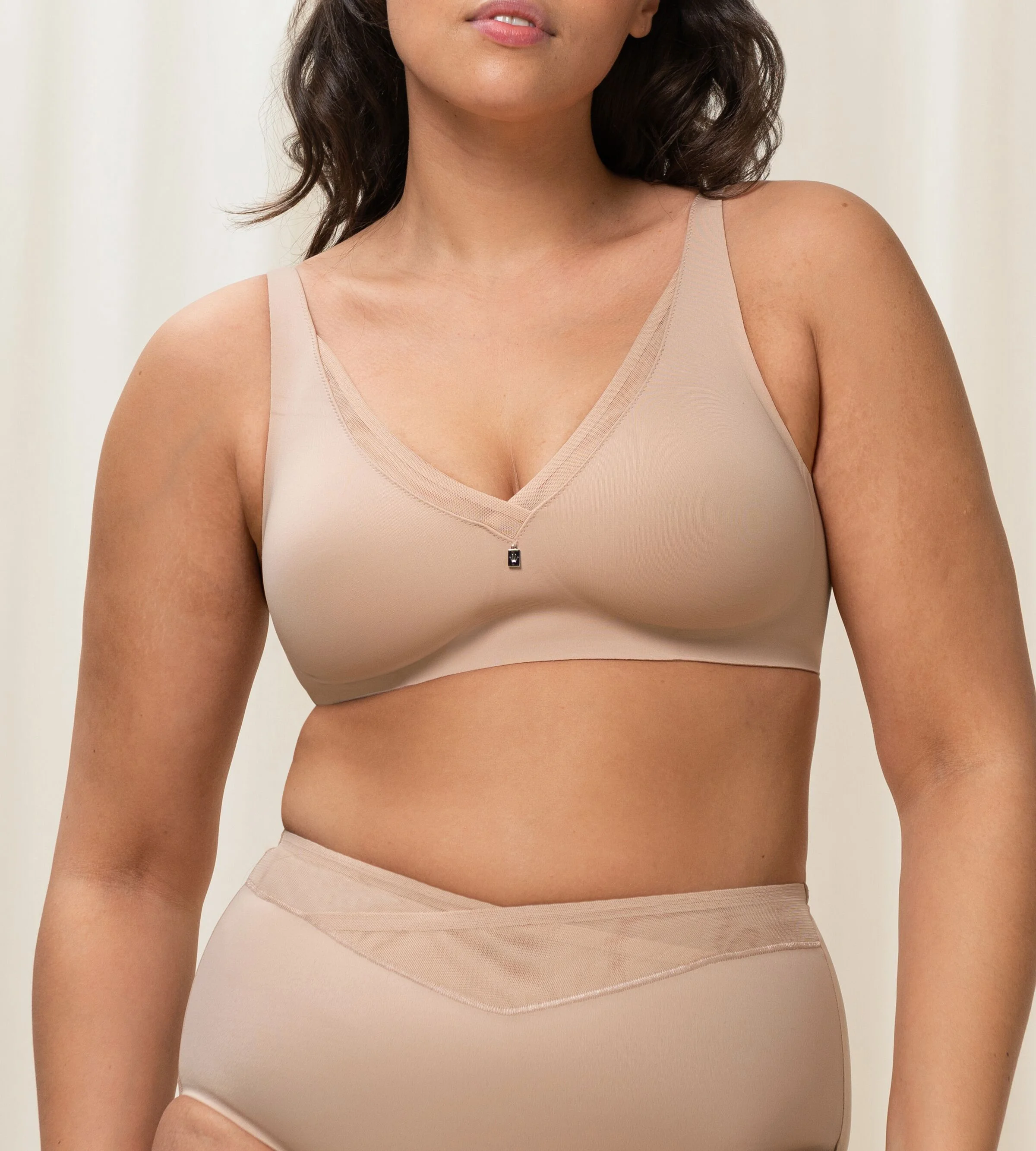 Triumph - True Shape Sensation N01 Triumph - True Shape Sensation N01