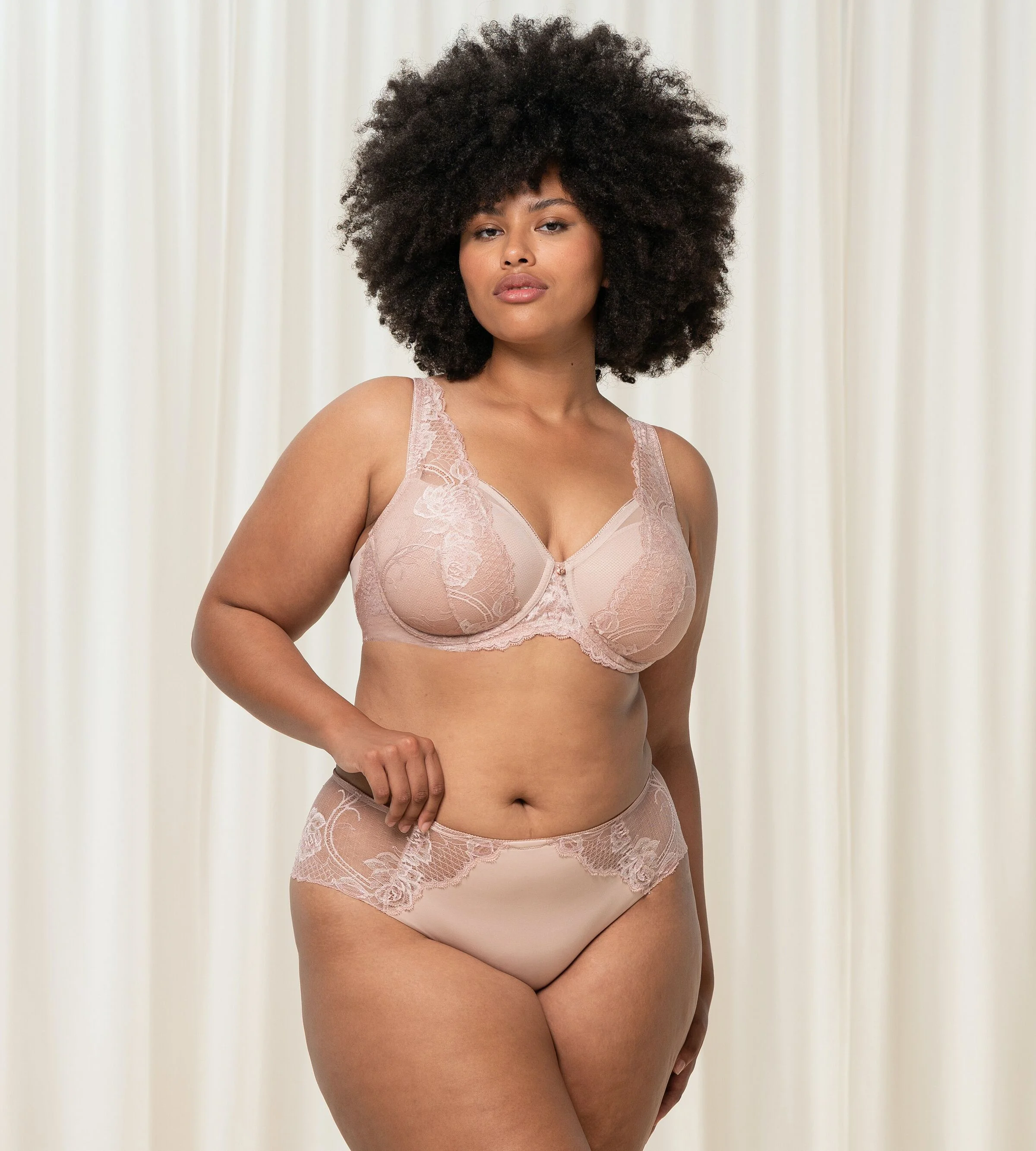 Triumph - Wild Peony Florale WP Triumph - Wild Peony Florale WP