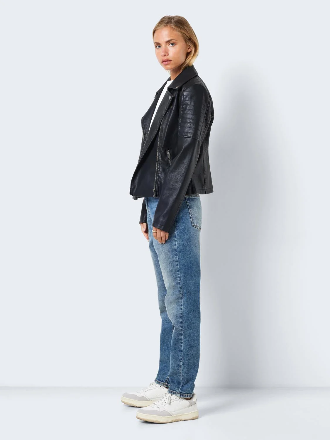 Noisy May - NMREBEL L/S JACKET NOOS Noisy May - NMREBEL L/S JACKET NOOS