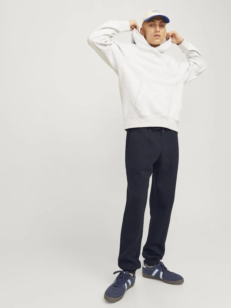 Jack&Jones - JPSTGORDON STAR JJ SWEAT... Jack&Jones - JPSTGORDON STAR JJ SWEAT...