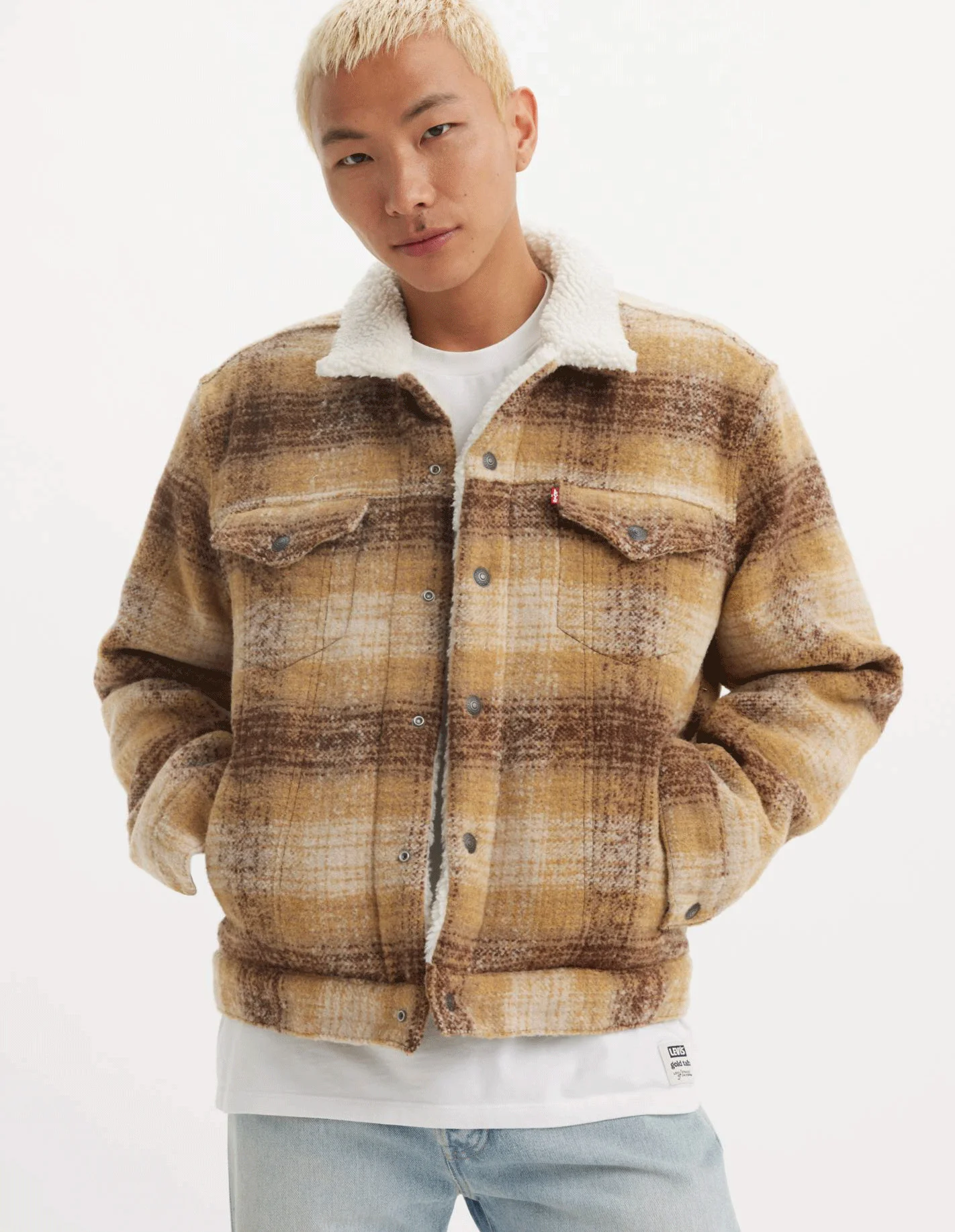Levis® - Plaid Type3 Sherpa Truck Levis® - Plaid Type3 Sherpa Truck