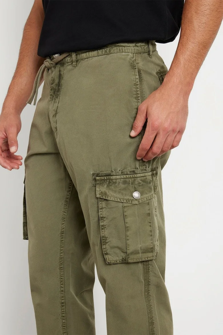 GUESS - NEW CARGO PANTS GUESS - NEW CARGO PANTS