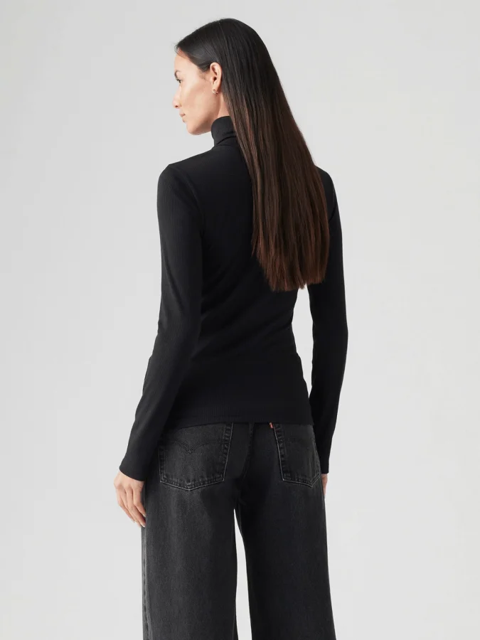 Levis® - Dreamy Turtleneck 2