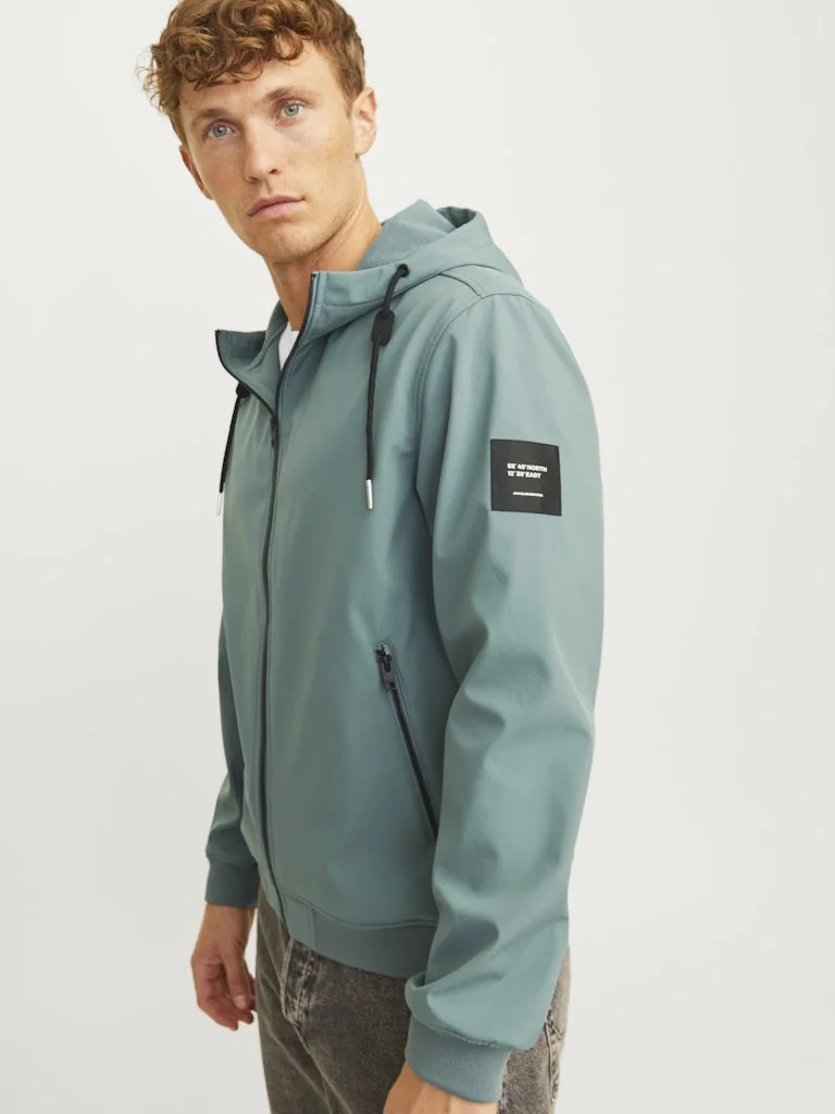 Jack & Jones - JJEBASIC SOFTSHELL... Jack & Jones - JJEBASIC SOFTSHELL...