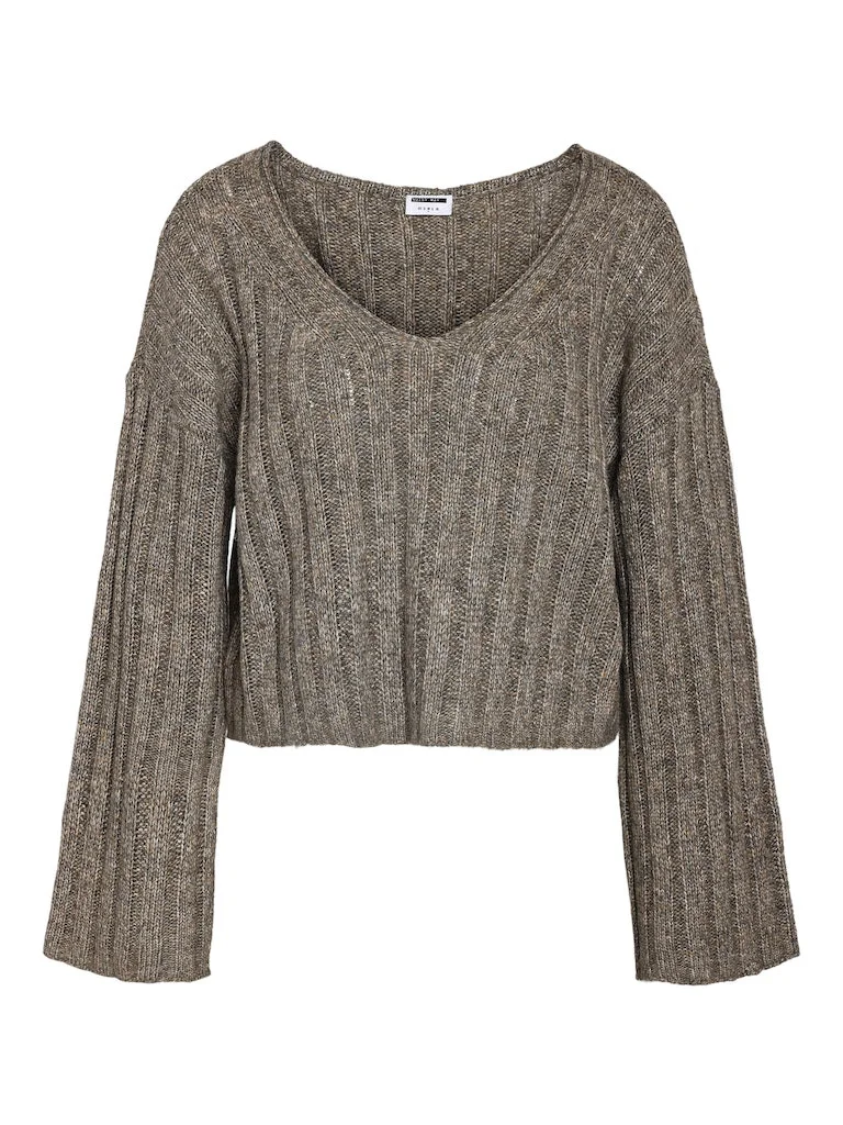 Noisy May - NMNINA L/S V-NECK CROP... Noisy May - NMNINA L/S V-NECK CROP...