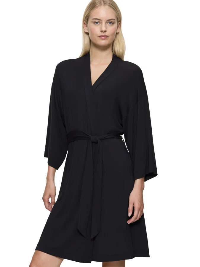 Triumph - Aura Spotlight Robe