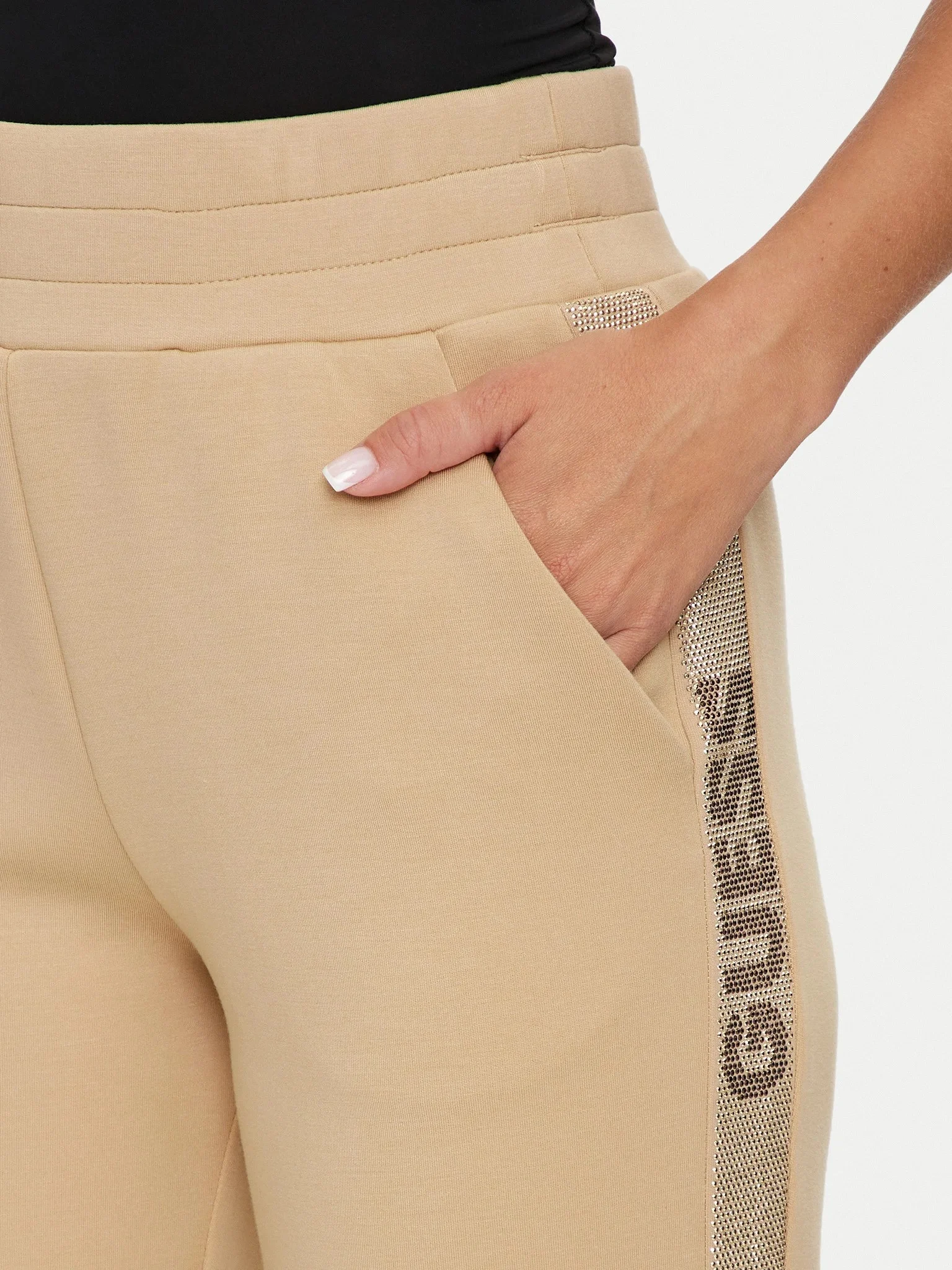 GUESS - STUDS LOGO SWEATPANTS GUESS - STUDS LOGO SWEATPANTS