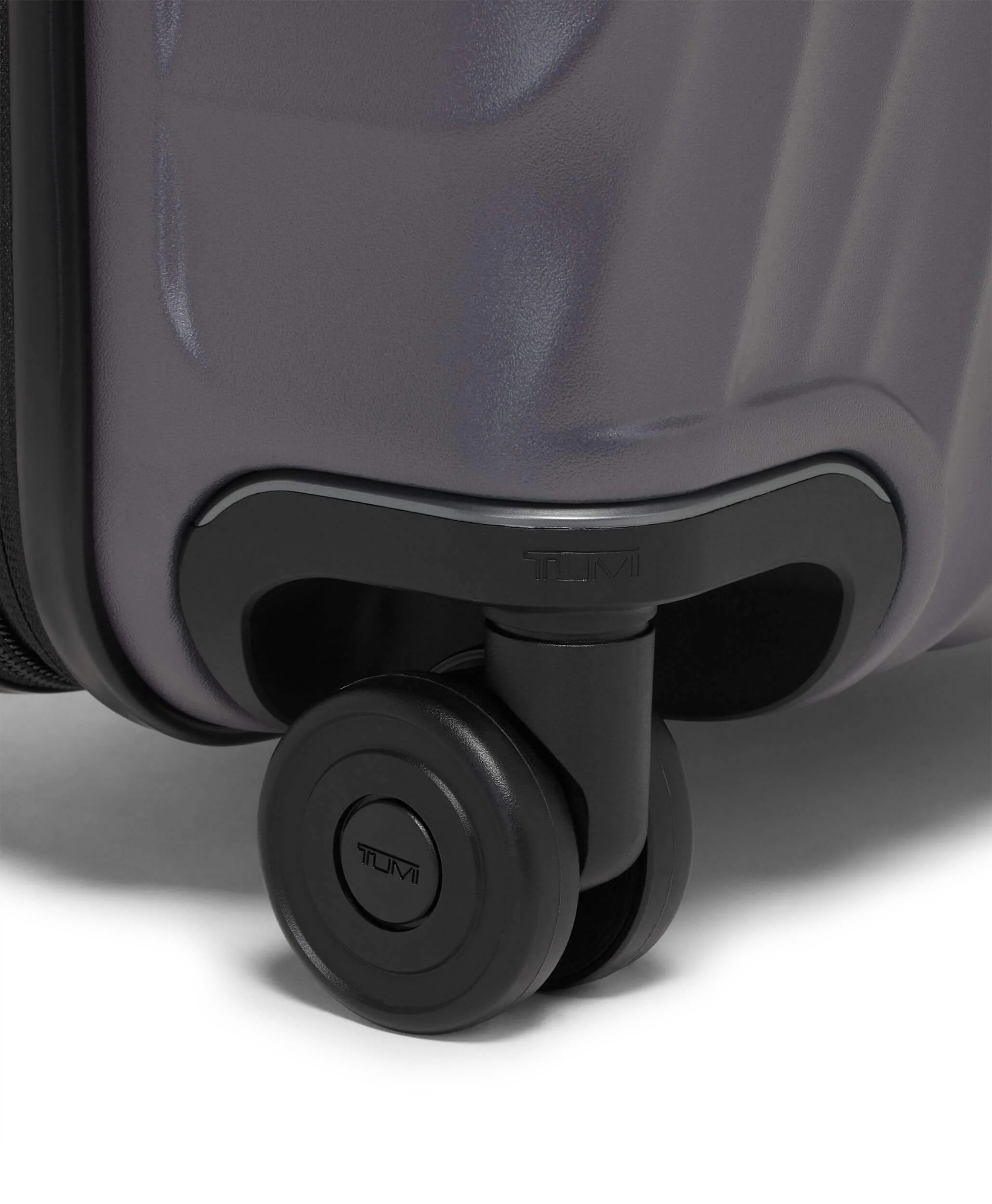 Tumi - 19 DEGREE Tumi - 19 DEGREE