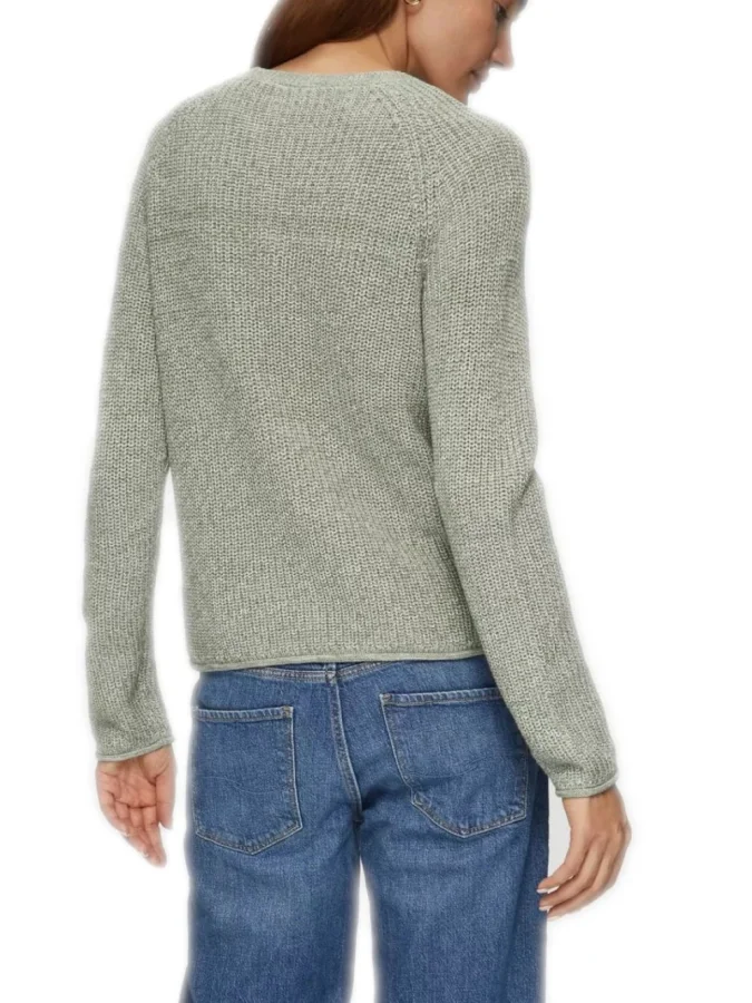 QS - Knitted Sweater 2