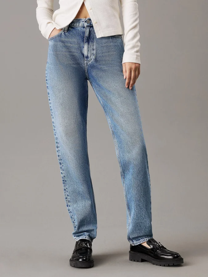 CALVIN KLEIN JEANS - MOM JEAN