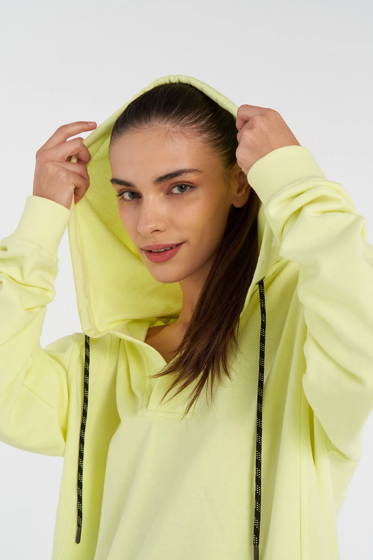 HUMMEL - HMLJUDY HOODIE HUMMEL - HMLJUDY HOODIE