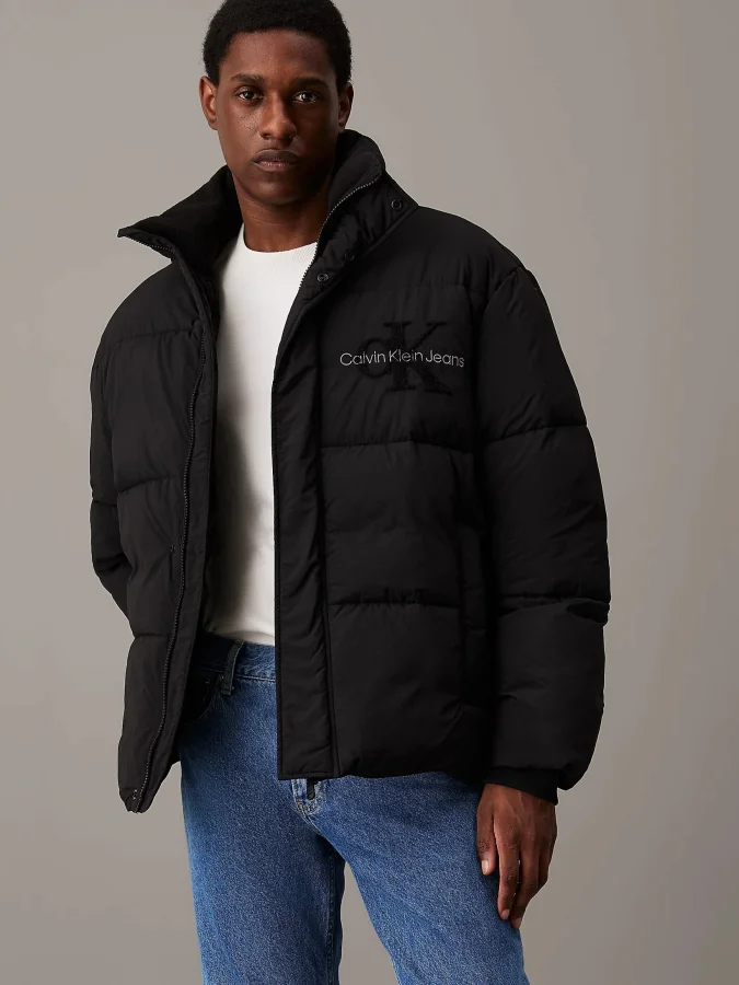 CALVIN KLEIN JEANS -...