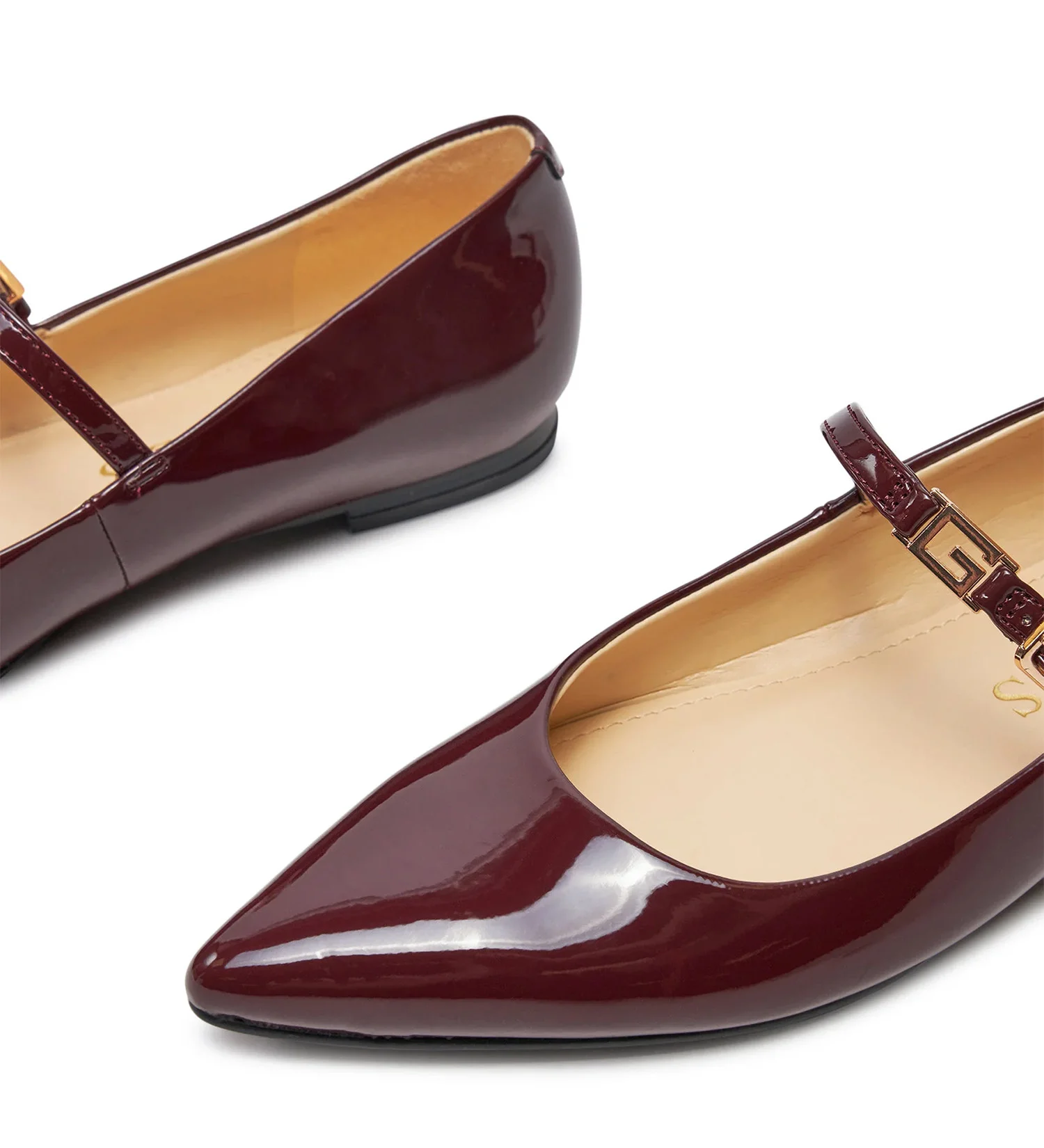 GUESS - DANNEL GUESS - DANNEL