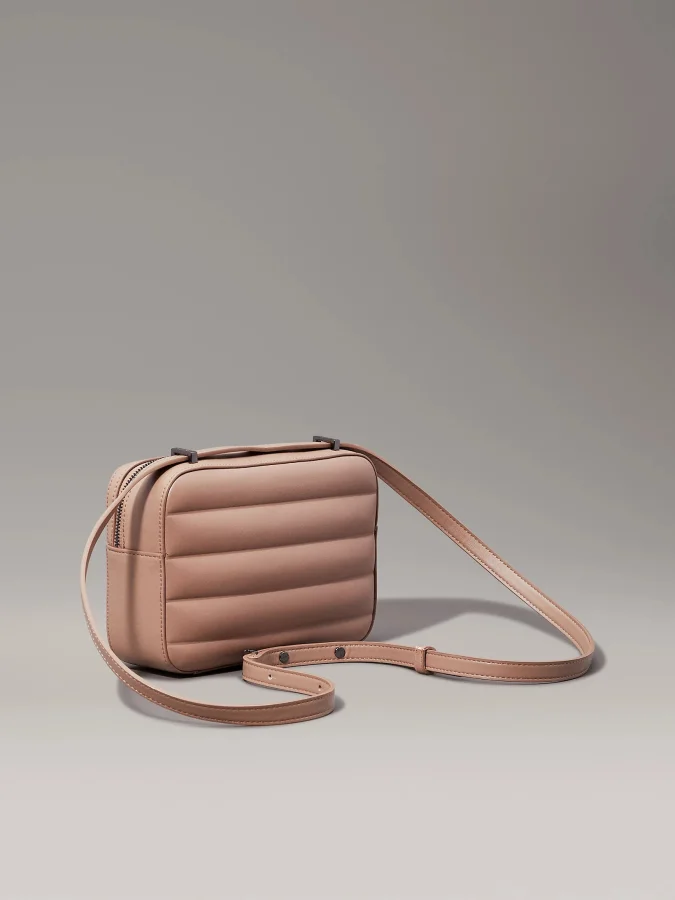 CALVIN KLEIN - LINE QUILT... 2