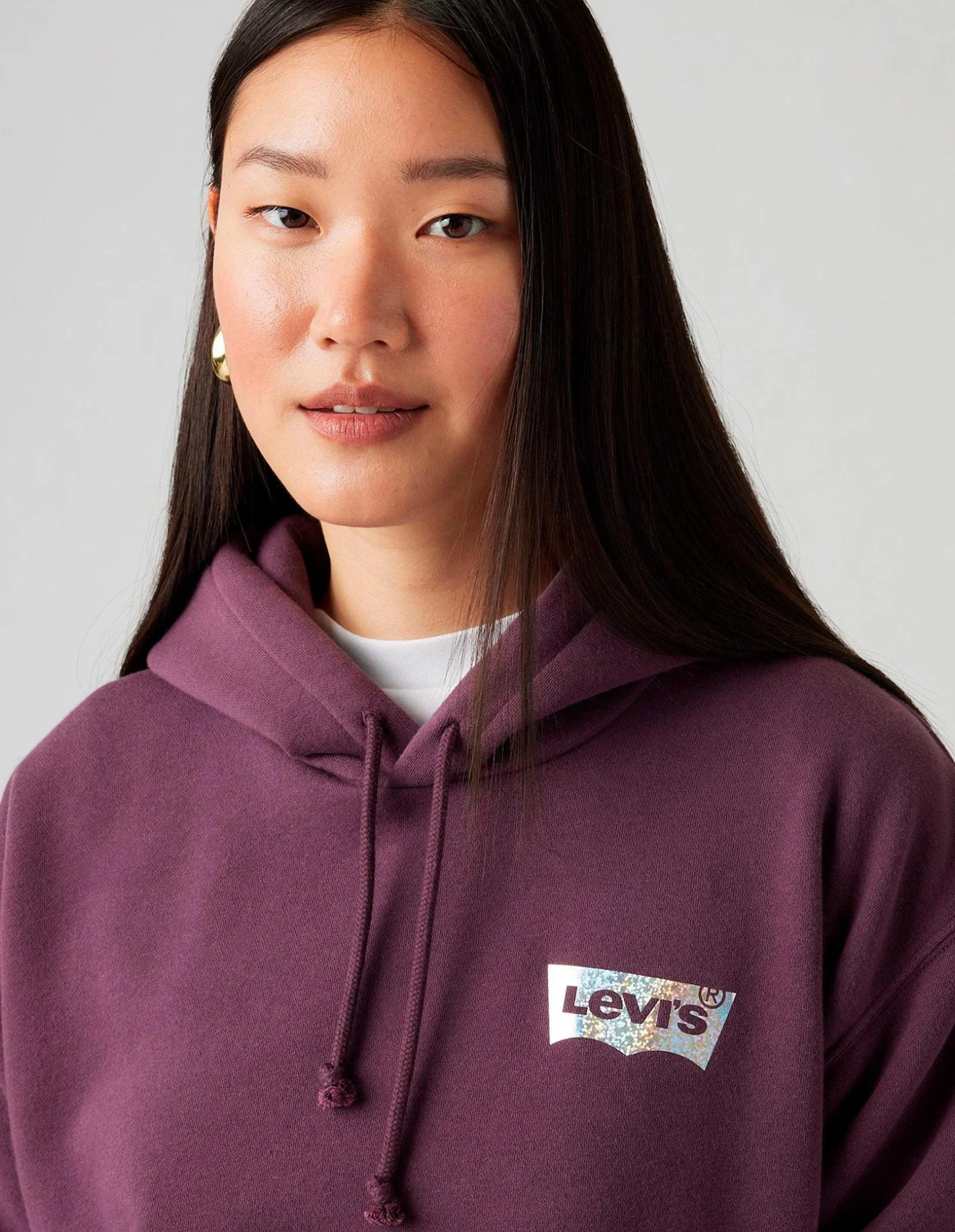 Levis® - Graphic Everyday Hoodie Levis® - Graphic Everyday Hoodie