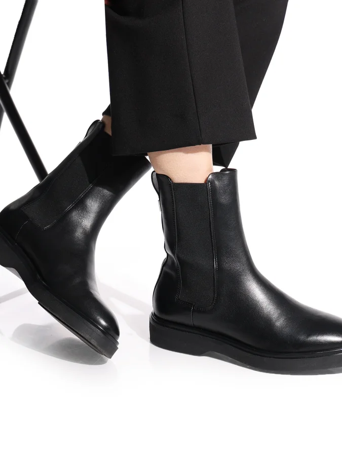 CALVIN KLEIN - FLAT CHELSEA... 2