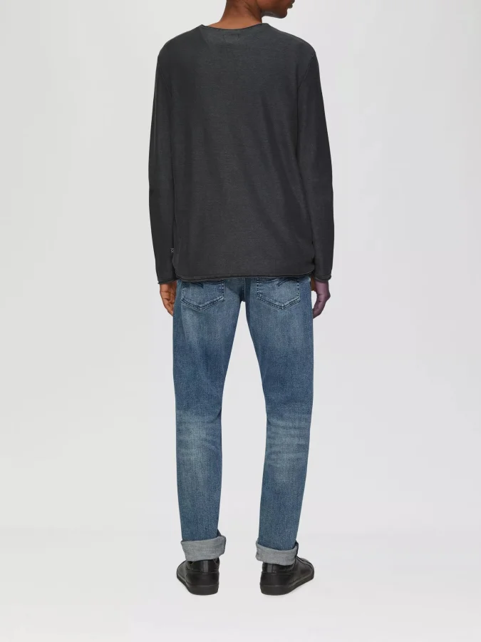 QS - Garment-washed knit... 2