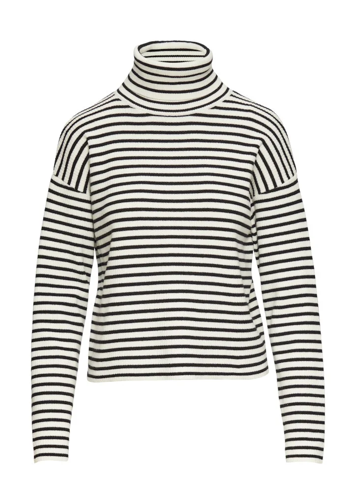 s.Oliver - Polo neck jumper with a... s.Oliver - Polo neck jumper with a...