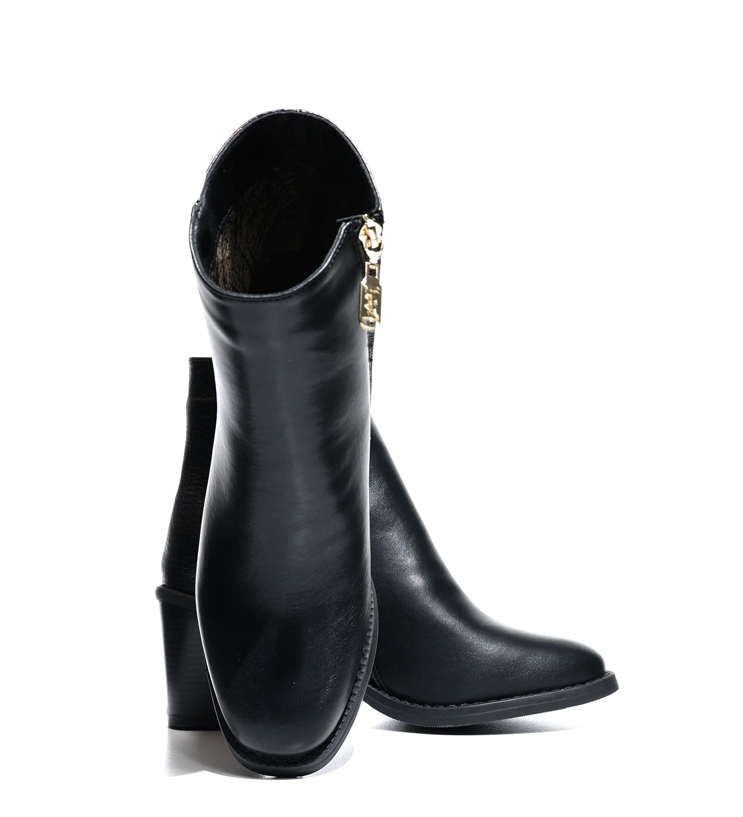Lee - AMELIA WOMEN HIGH Lee - AMELIA WOMEN HIGH