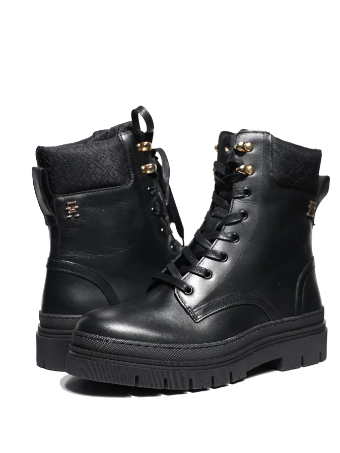 Tommy Hilfiger - CLEATED...