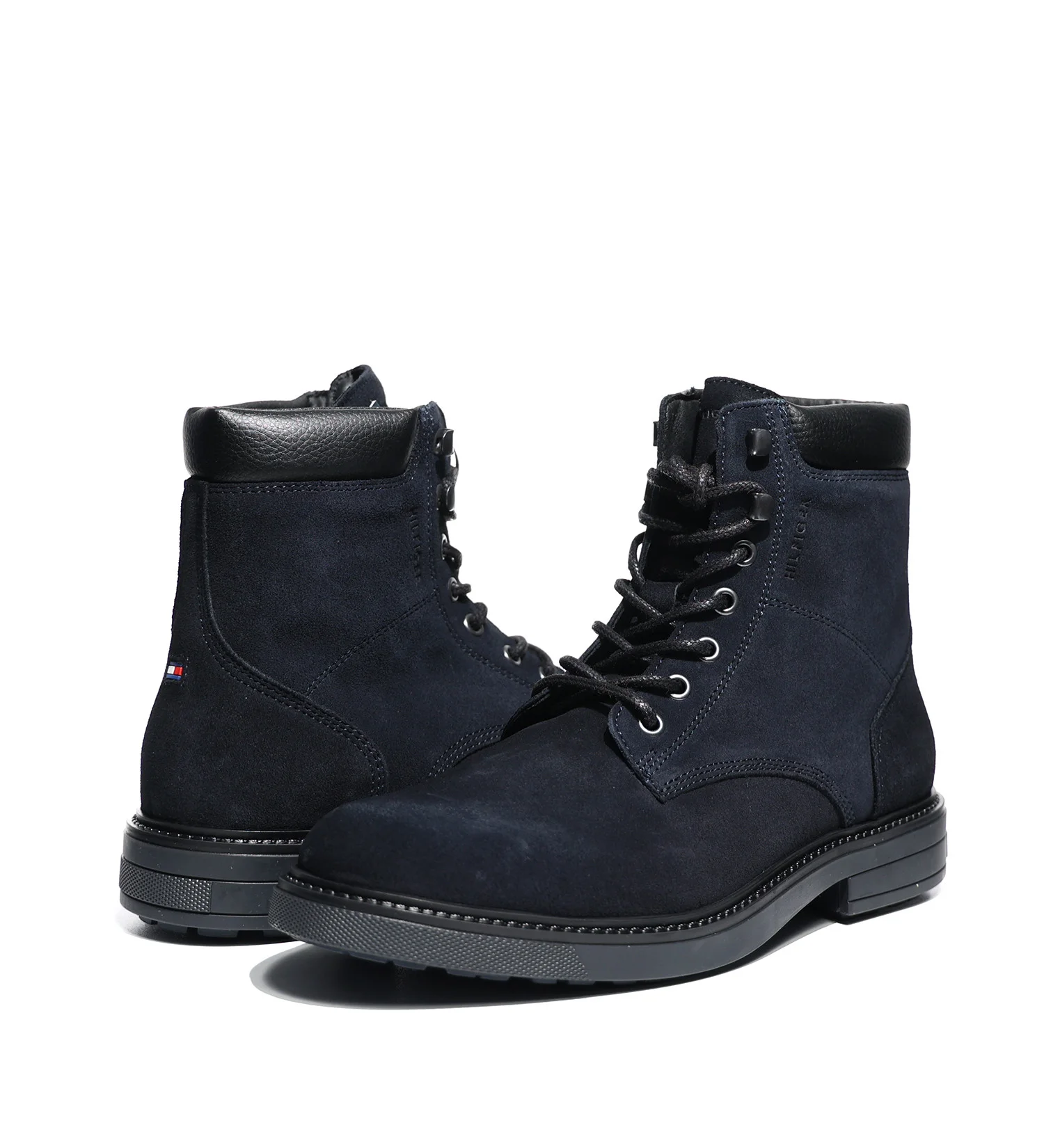 Tommy Hilfiger - CLEATED LACE-UP LTHR... Tommy Hilfiger - CLEATED LACE-UP LTHR...