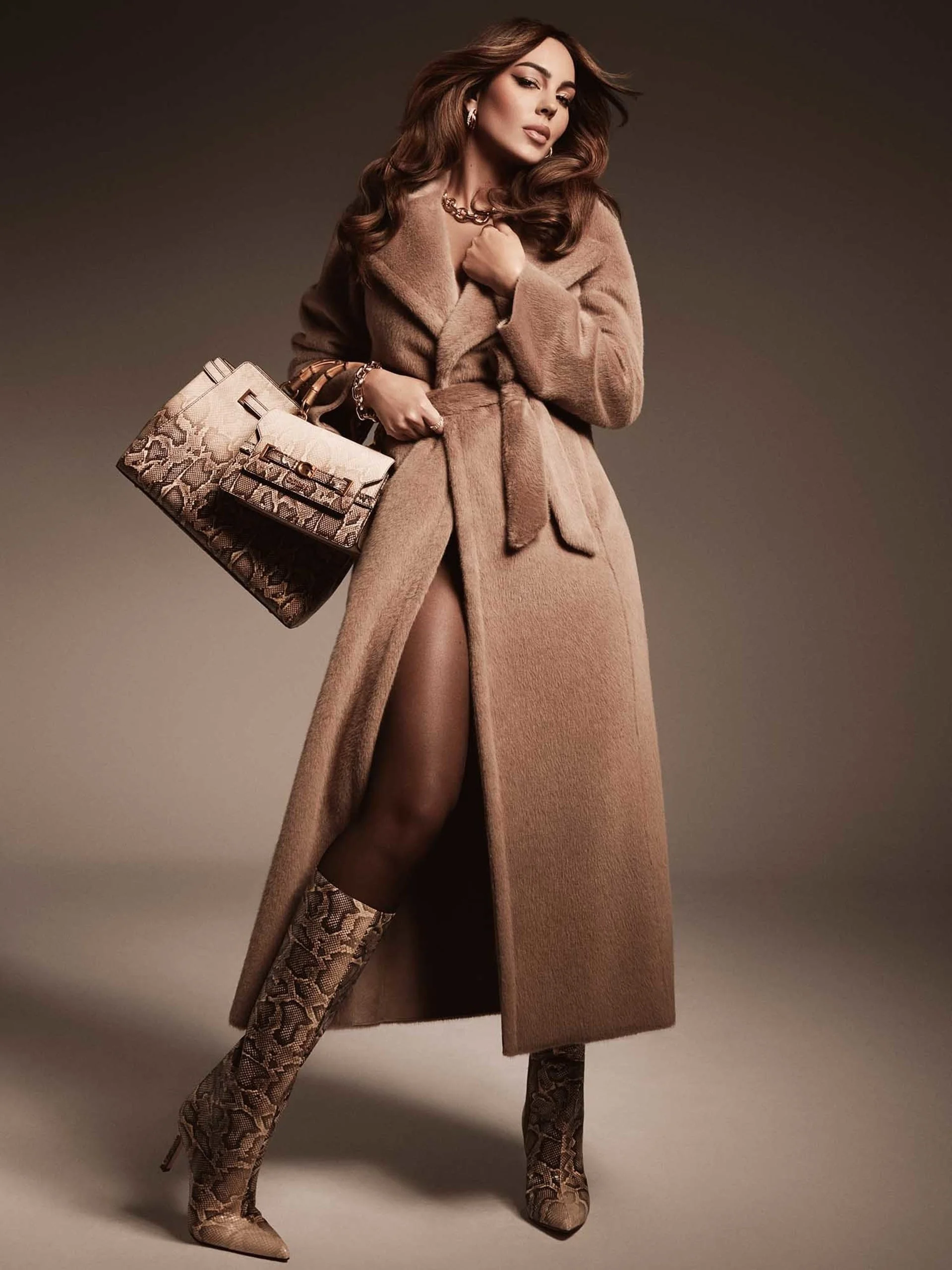 GUESS - ADA LONG FAUX FUR COAT GUESS - ADA LONG FAUX FUR COAT